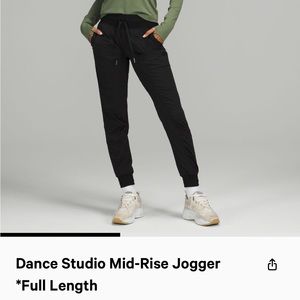Lulu Lemon Dance Studio Mid Rise Jogger size 8